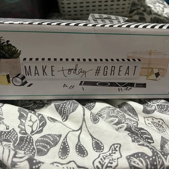 Heidi Swapp Lightbox - Picture 5 of 8